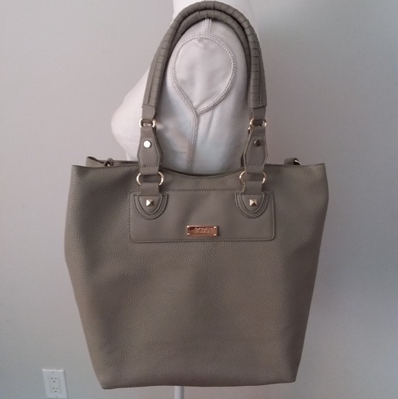 BCBG Paris Handbags - BCBG Paris Grey Pebbled Leather Shoulder Bag